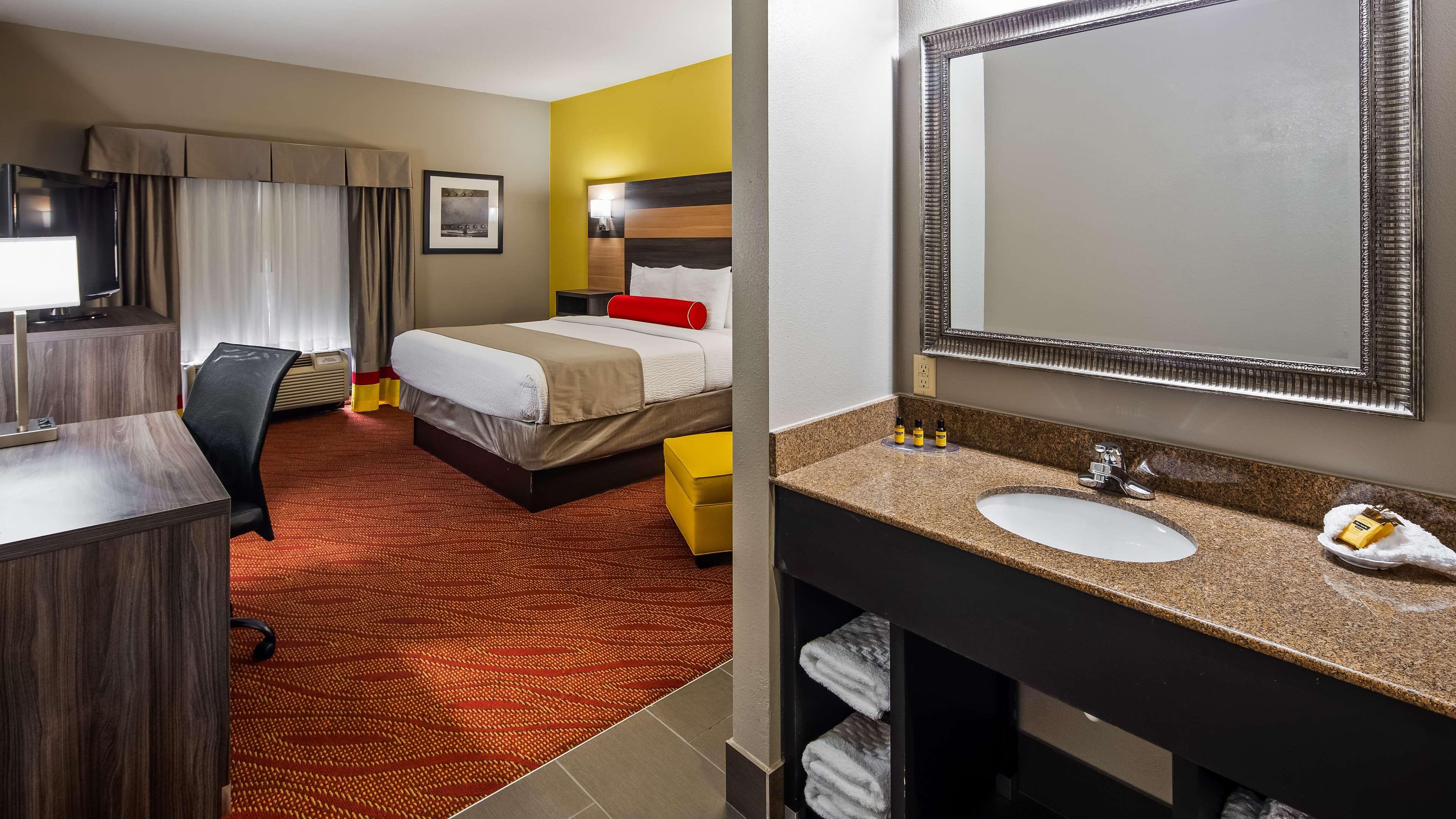 Best Western Plus Midwest City Inn & Suites Kültér fotó