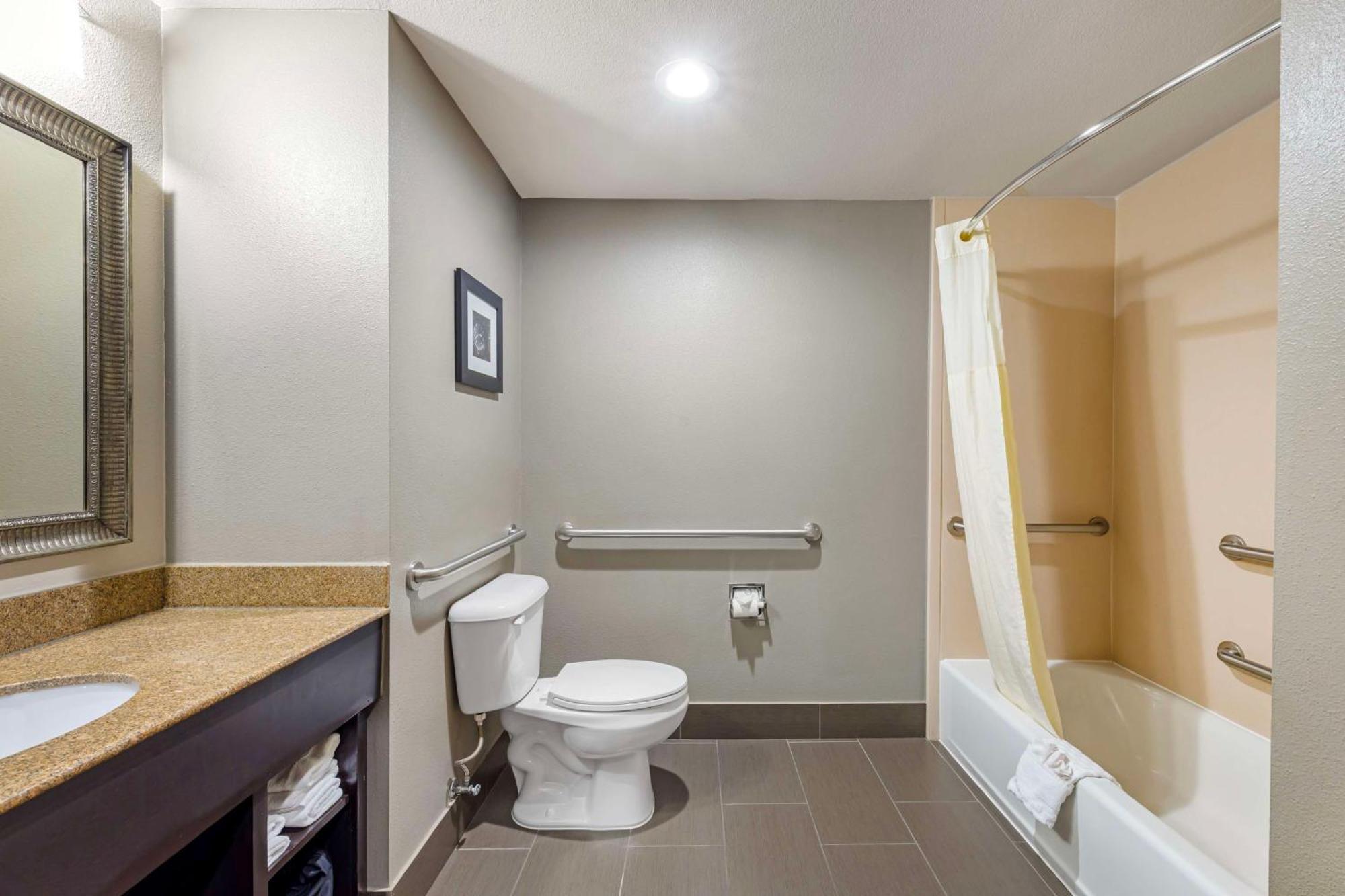 Best Western Plus Midwest City Inn & Suites Kültér fotó